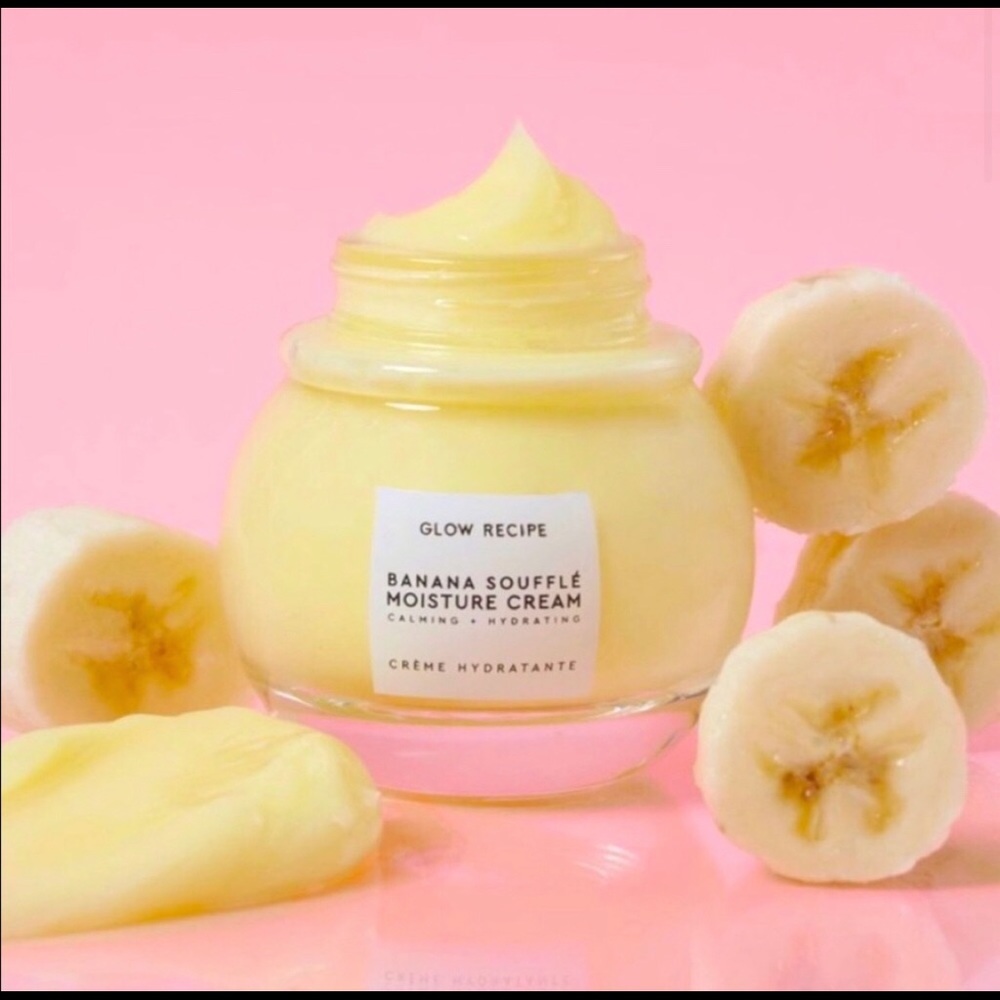 NWOT Glow Recipe Banana Soufflé Moisture Cream